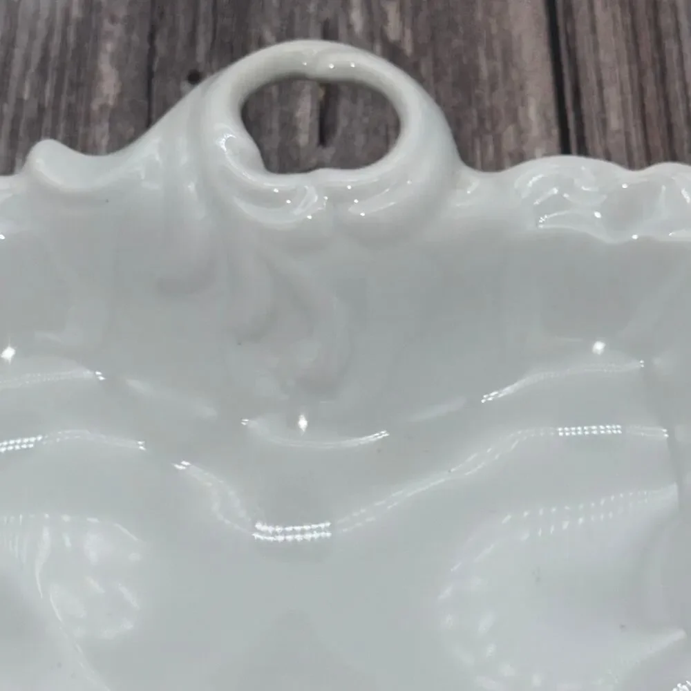 Vintage Japan White Porcelain Scalloped Leaf 11” Twig Handle Ruffled MCM UCAGC